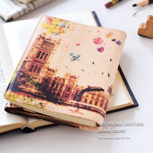 ヒラメキ（HIRAMEKI.） 革ブックカバー