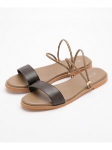 ナノ・ユニバース（nano・universe） サンダル