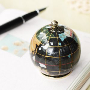 ペーパーウェイト