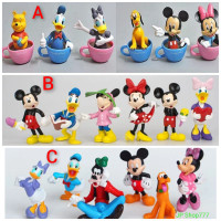 15. Topper Kue Figure Mickey Mouse, Menghiasi Kue Ulang Tahun Buah Hati Tercinta