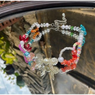 23. Luna Beads Necklace, Bagaikan Pelangi yang Melingkar Manis 