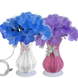 6. Beautiful Flowers Fiber Led, Vas Bunga yang Sangat Artistik