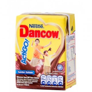 5. Dancow UHT Cokelat Actigo 110 ml, Sumber Kalsium untuk Anak