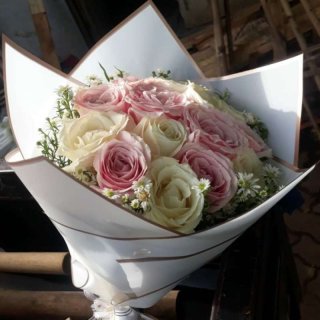Bouquet Bunga /Bucket Wisuda/ Bunga Wisuda/ Kado Ultah/ Wedding