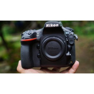22. Nikon D810