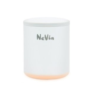 8. Nevia Portable Bottle Warmer, Desain Modern Mudah Digunakan 