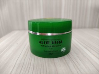 THE FACE Aloe Vera Sooting Gel Cream 