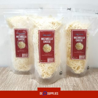 Mozarella Cheese SenFood 250gr - Keju Mozzarella Parut shredded Repack