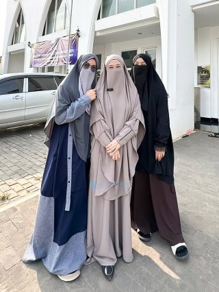 Bundling Yunda Faisyah - Abaya Gamis French Khimar Fatimah Soft Crown Alsyahra Exclusive