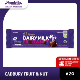 18. Cadbury Dairy Milk Chocolate Fruit & Nut, Paduan Sempurna Cokelat, Buah & Kacang 