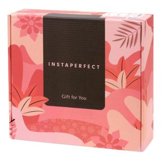 10. Wardah Instaperfect Festive Pack, Paket Kosmetik Lengkap untuk Tampilan Menawan