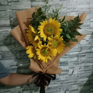 Bunga Wisuda / Buket Bunga / Bunga Matahari