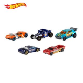 22. Mattel Hot Wheels 5-Car Pack, Kokoh dan Tahan Lama