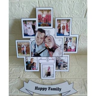 24. Frame Photo Family Wall Clock, Jam Dinding yang Selalu Mengingatkan pada Keluarga