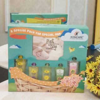 19. Konicare Paket Gift Set, Paket untuk Pijat Bayi