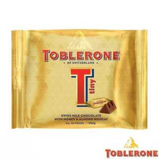 15. Toblerone Swiss Tiny Milk Chocolate, Sensasi Coklat Susu Mini