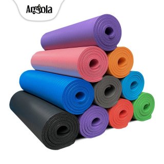 28. Angola Matras Yoga Mat buat yang Suka Olahraga di Rumah 
