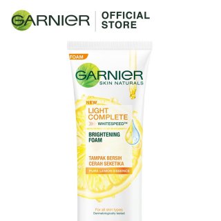 16. Garnier Bright Complete Vitamin C Face Wash, Membersihkan Sekaligus Mencerahkan