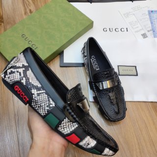 Sepatu Loafers Gucci Limited Edition Mirror