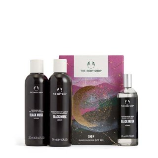26. The Body Shop Gift Hampers Complete Care Black Musk, Wangi Khas Musk yang Maskulin