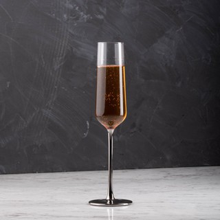 5. Brewsuniq Edge Flute Champagne Glass, Tampilan Sangat Elegan