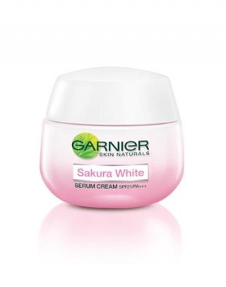 Garnier Sakura White Pinkish Whitening Serum Cream