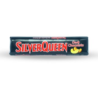 1. SilverQueen Cashew Nut Dark Chocolate, Sensasi Cokelat Hitam yang Enak