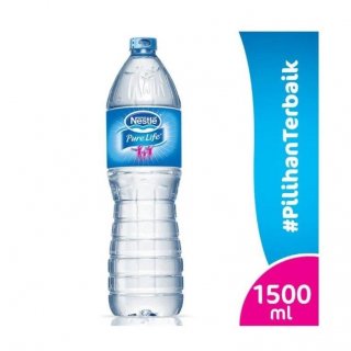 1. Nestle Pure Life 1500 ml, Air Mineral Penuh Kesegaran
