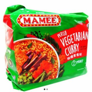 21. Mamee Mie Vegetarian Curry, Serasa Makan Siang di Malaysia