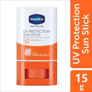 23. Vaseline UV Protect Sun Stick 15 g, Lindungi Kulit dari Sinar UV Saat Berada di Luar