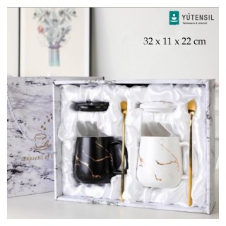 25. Couple Mug Set Marble Matte, Cantik dan Cocok untuk Ngopi atau Ngeteh Bersama