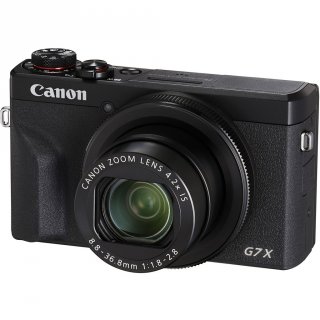 16. Canon PowerShot G7X Mark III Black, Kamera Keren untuk Dukung Hobi Fotografi