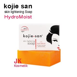 5. Kojie San Skin Lightening Soap with Hydromoist, Memudarkan Flek Hitam