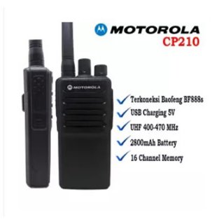 6. Motorola CP210, Handal untuk Pemakaian Profesional