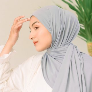 29. Lozy Hijab - Yara Shawl
