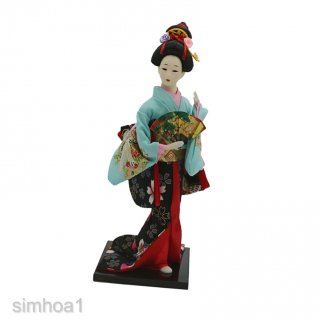 9. Boneka Geisha Kimono Jepang, Untuk Dekorasi Rumah yang Estetik