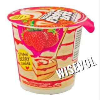 Glico Strawberry Frostbite Cup