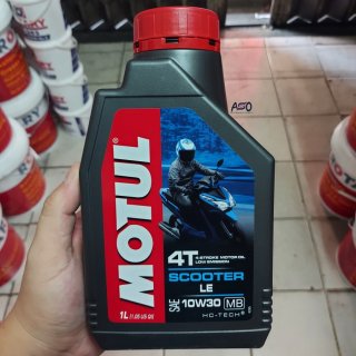 Motul - Scooter LE 4T HC-Tech 10W-30