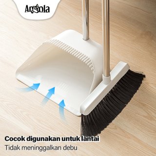 15. Angola Broom Set Dustpan D02, Bikin Rumah Senantiasa Bersih