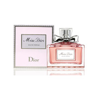 28. Parfum Miss Diorr Blooming Boquet  Untuk Membuat Ibu Wangi Seharian