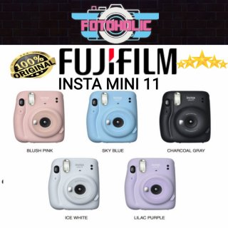 7. Fujifilm Insta Mini/Kamera Polaroid untuk Mengabadikan Wisuda yang Spesial