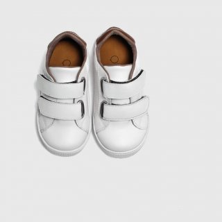 6. QULA Pupa White Sneaker, Sepatu Nyaman Mudah Dipadupadakan 
