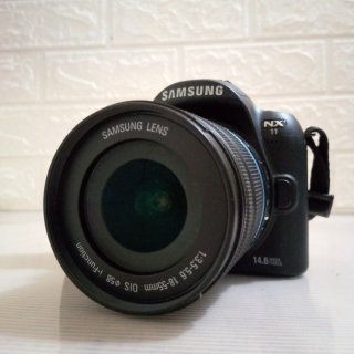 Samsung NX11 