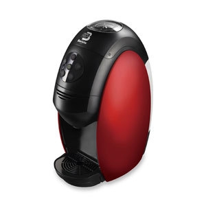 熱湯ジェットでミルクが泡立つ！
ボタンひとつで味わえるエスプレッソ