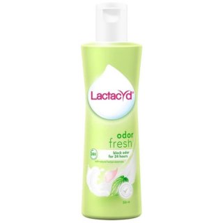 20. Lactacyd Odor Fresh Daily Feminine Wash, Miliki pH yang Sesuai dengan Area Kewanitaan