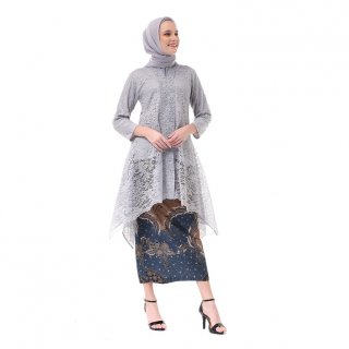 12. Zaluka Kebaya Brukat Long Sleeve Motif Bunga High Quality Premium Fashionable 