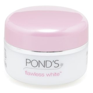 Pond’s Flawless White