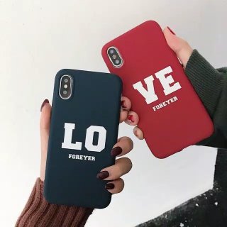 20. Case Smartphone Couple dengan Gambar Custom yang Unik