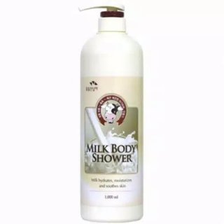 13. Somang Milk Body Shower Wash, Kaya Vitamin untuk Mencerahkan