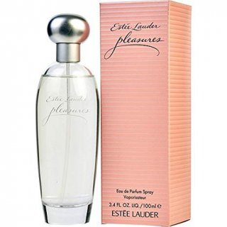 4. Estee Lauder Pleasure Parfume yang Aromanya Tahan Lama